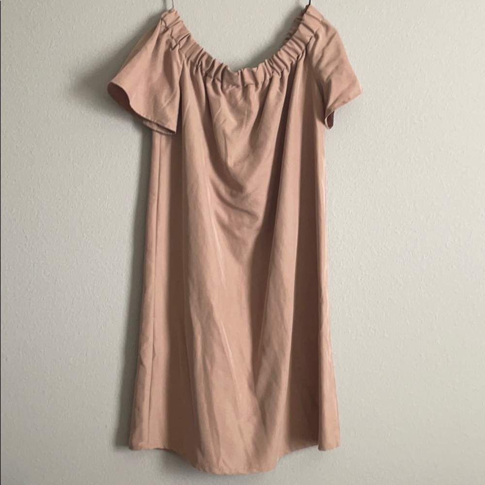 Women’s dress